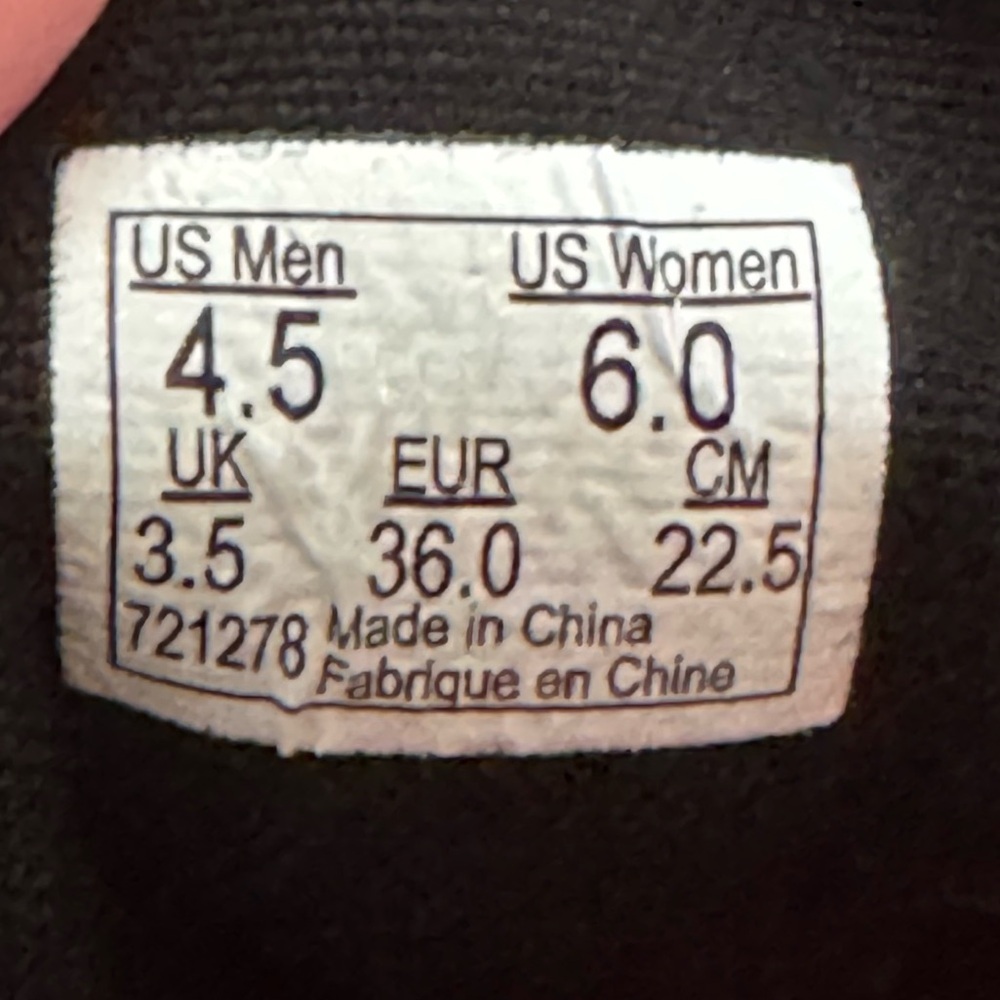 Vans x ASPCA Unisex Cats Low Top Sneaker. M4.5/W6 - Picture 9 of 9
